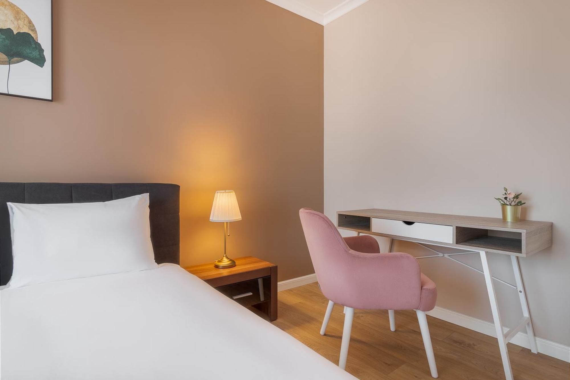 Warm Flat Apartment Орадеа Екстериор снимка